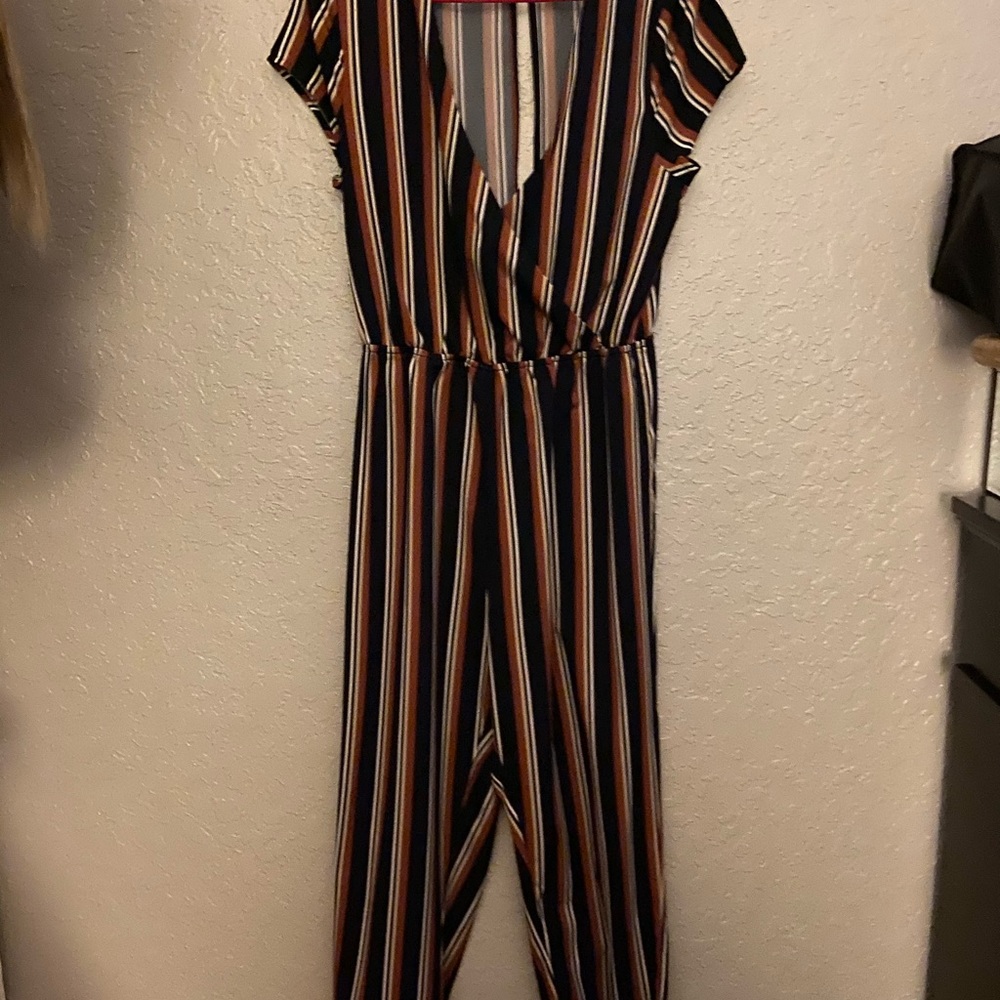 Jumpsuit - Picture 3 of 3